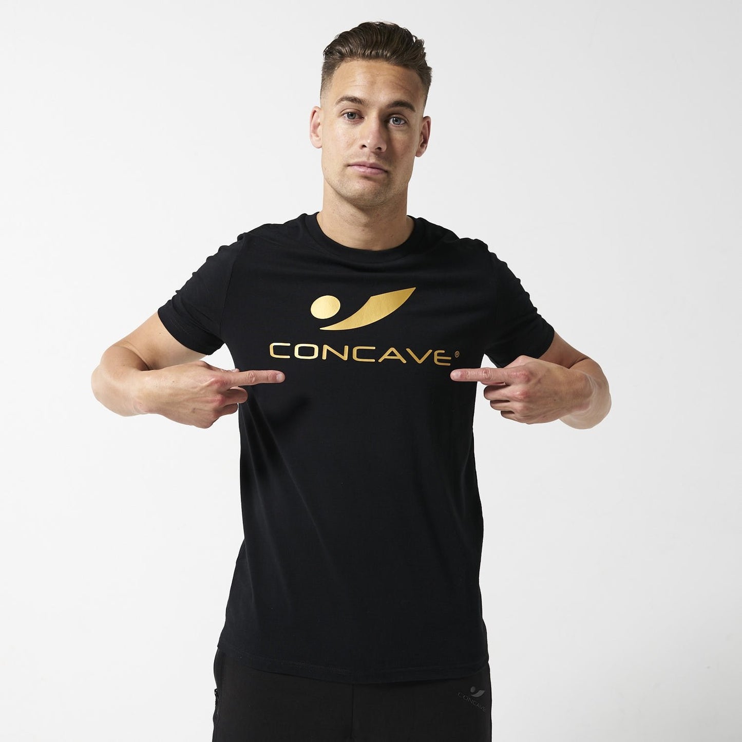 Concave T-Shirt - Black/Gold